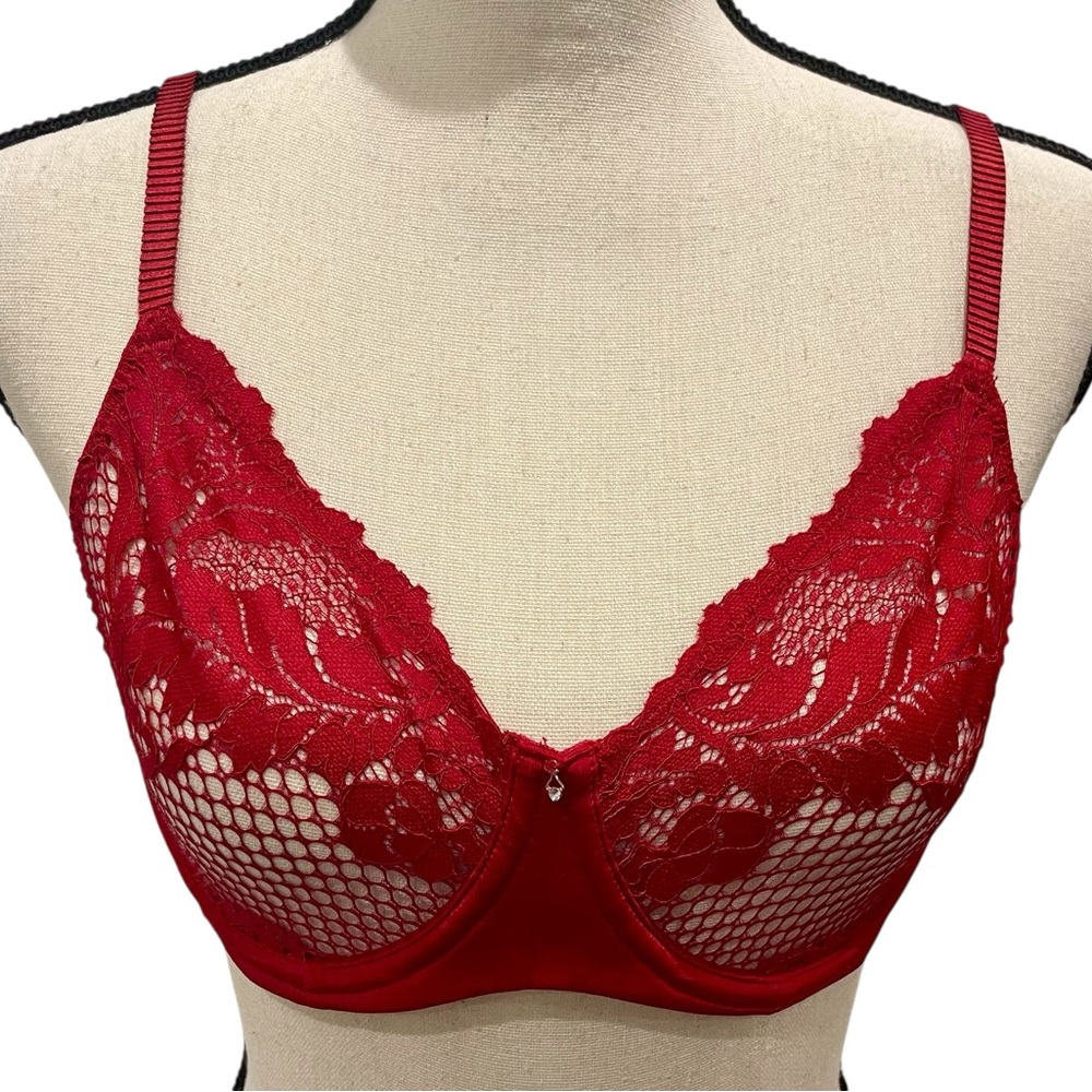Le Mystere Allure Lace Unlined Red Bra - Picture 5 of 7